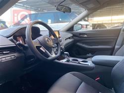 نيسان ألتيما